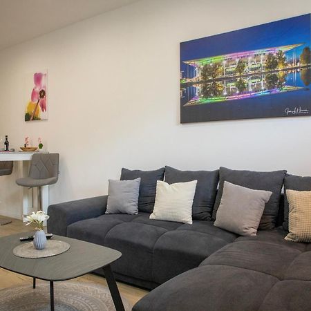 Hannibal - Design Apartment Orchidee 5, Vw Naehe, Parkplatz, Kueche, Highspeed-Wlan, Fitness, Solarium Βόλφσμπουργκ Εξωτερικό φωτογραφία